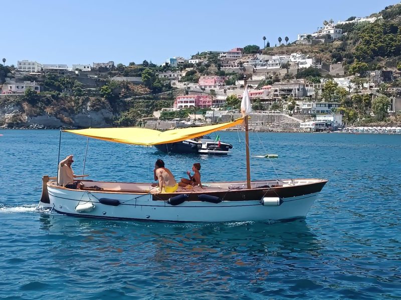 exploring ischia by sea
